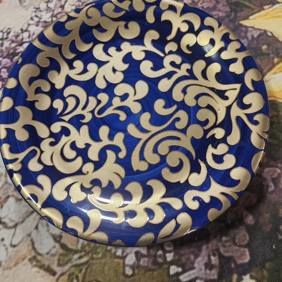 Elegant Blue and Gold Decorative Plate - Picture 1 of 4
